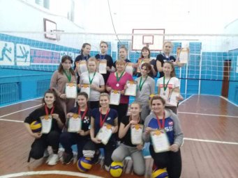 Соревнования по волейболу Соревнования по волейболу
