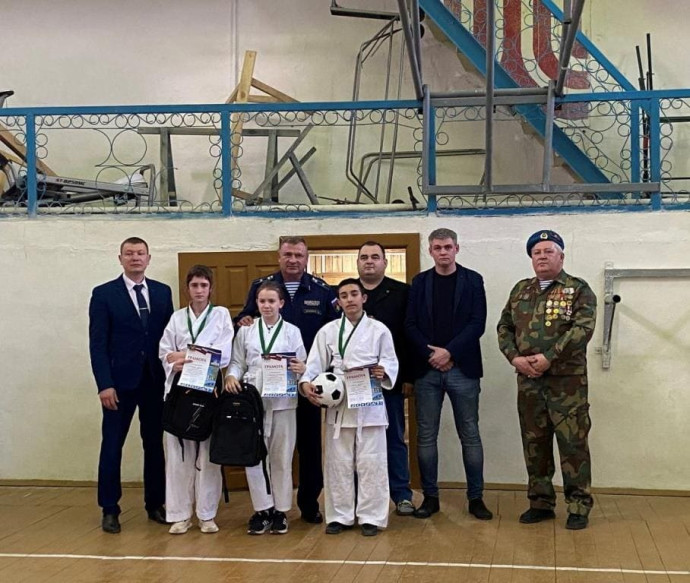 Соревнования по дзюдо памяти участников СВО, на призы союза десантников Уярского района в п. Громадс 7