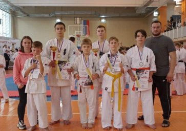 Первенство и чемпионат Красноярского края по киокушин. Первенство и чемпионат Красноярского края по киокушин.
