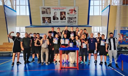 Первенство Уярского района по армрестлингу: богатырская наша сила! Первенство Уярского района по армрестлингу: богатырская наша сила!