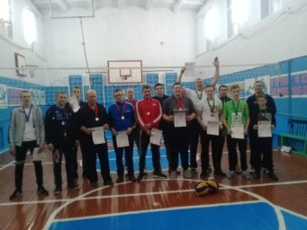 Турнир по волейболу Турнир по волейболу
