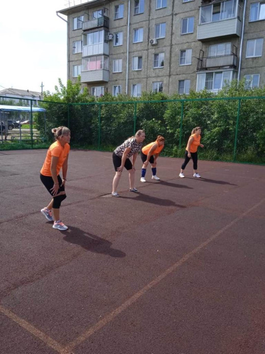 Соревнования по волейболу среди женщин, посвящённые дню физкультурника 8